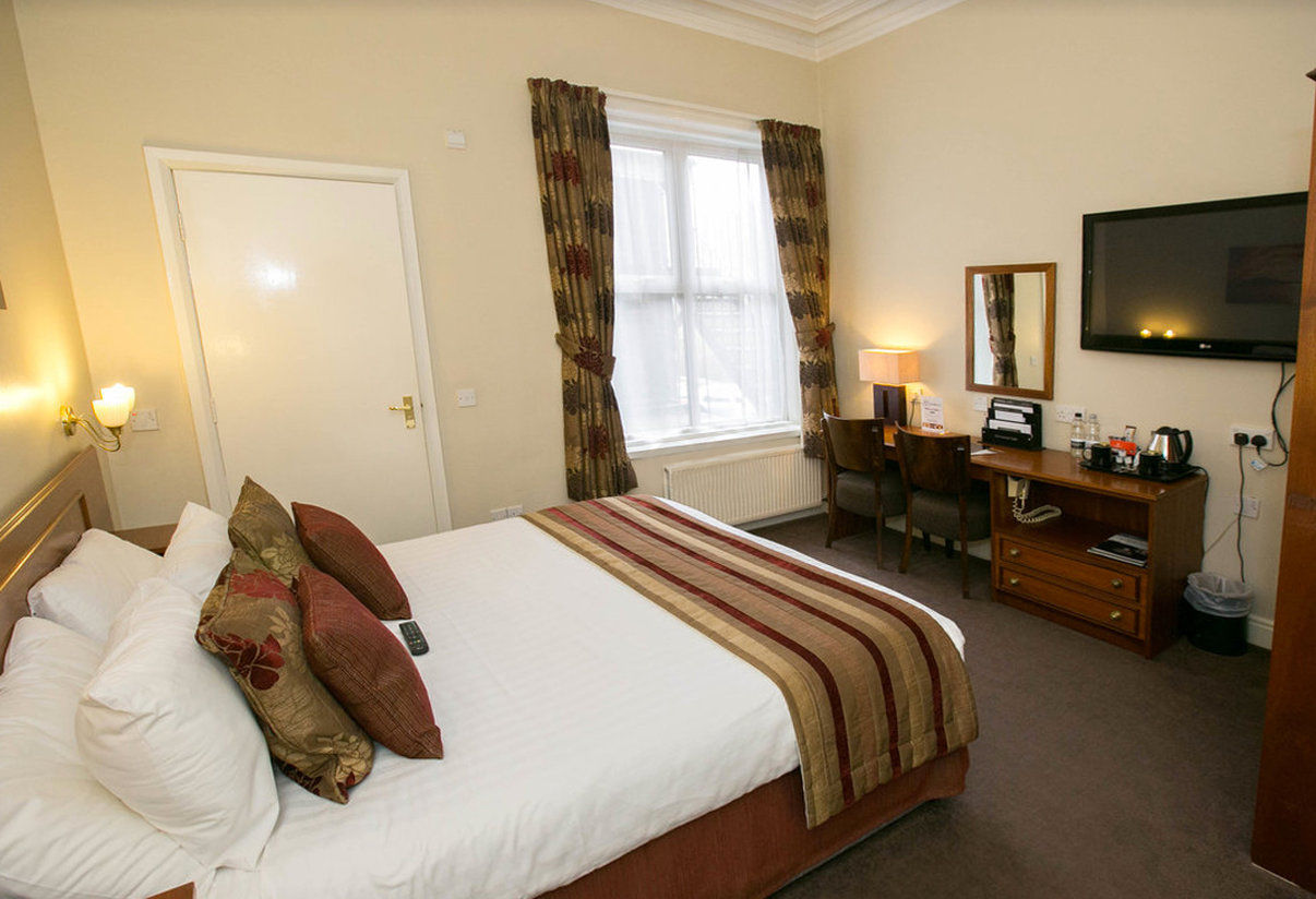 The Kimberley Hotel Harrogate Exterior photo
