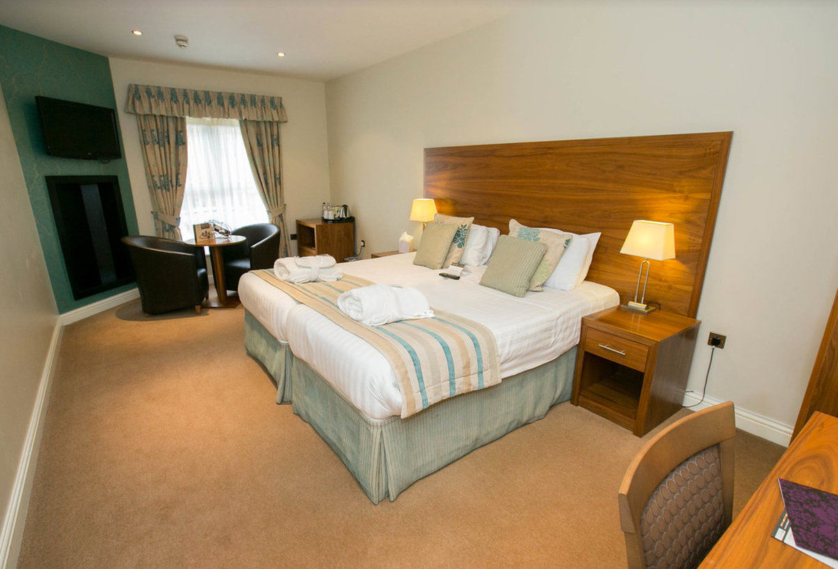 The Kimberley Hotel Harrogate Exterior photo