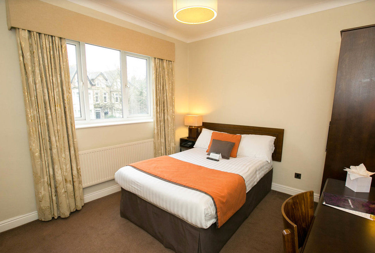 The Kimberley Hotel Harrogate Exterior photo